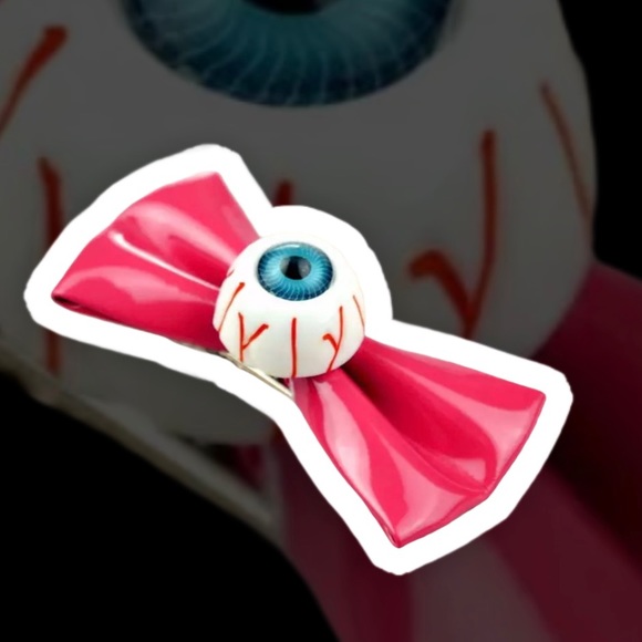 Eyeball Hair clip - Picture 2 of 6